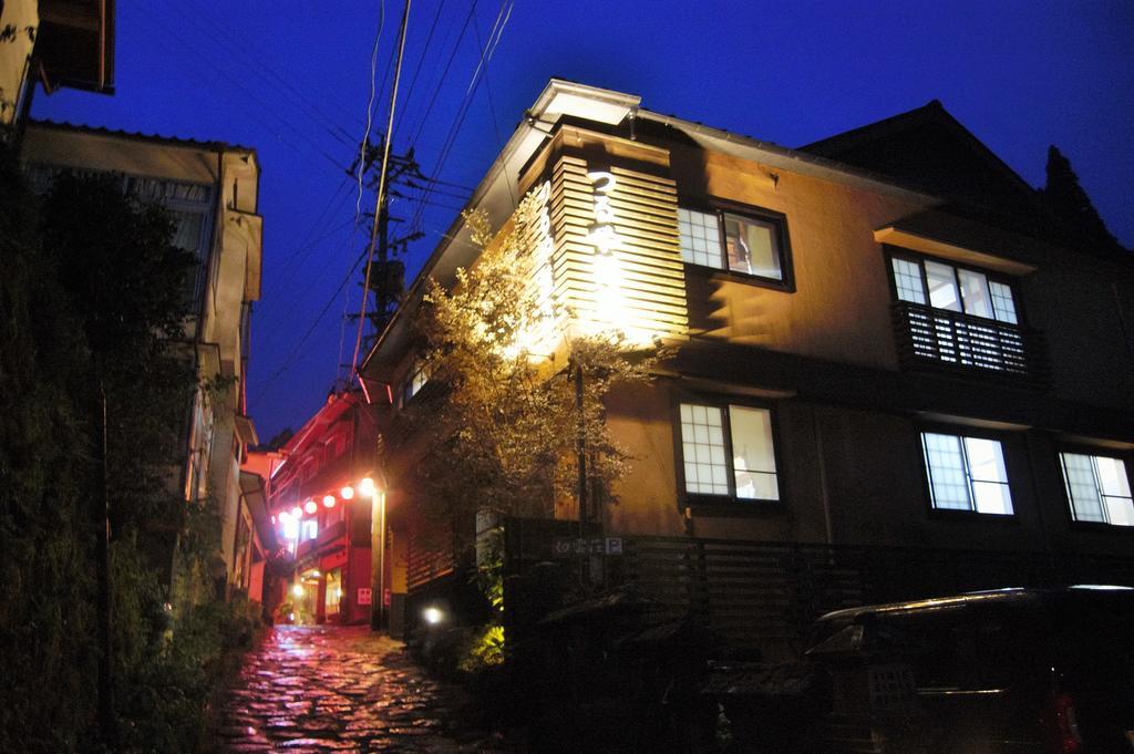 Ryokan Tsuruya Intaku Yufu Extérieur photo